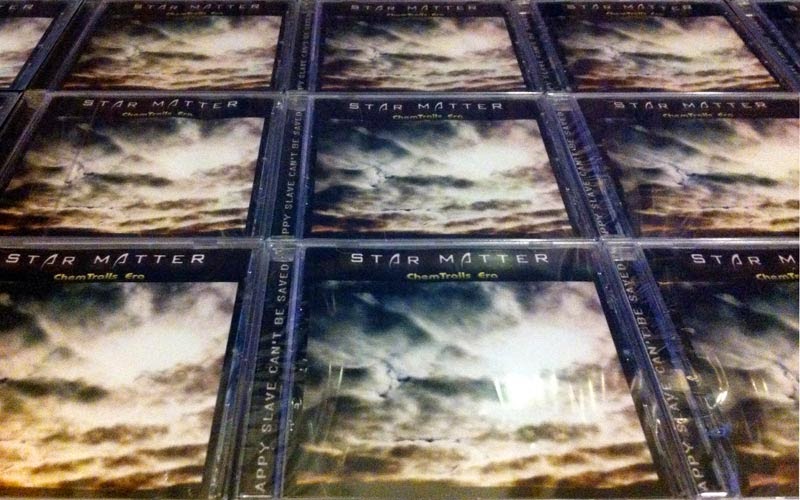image which shows some copies of Star Matter debut album "ChemTrails_Era" featuring Luigi Maria Mennella (vocals) of some tracks